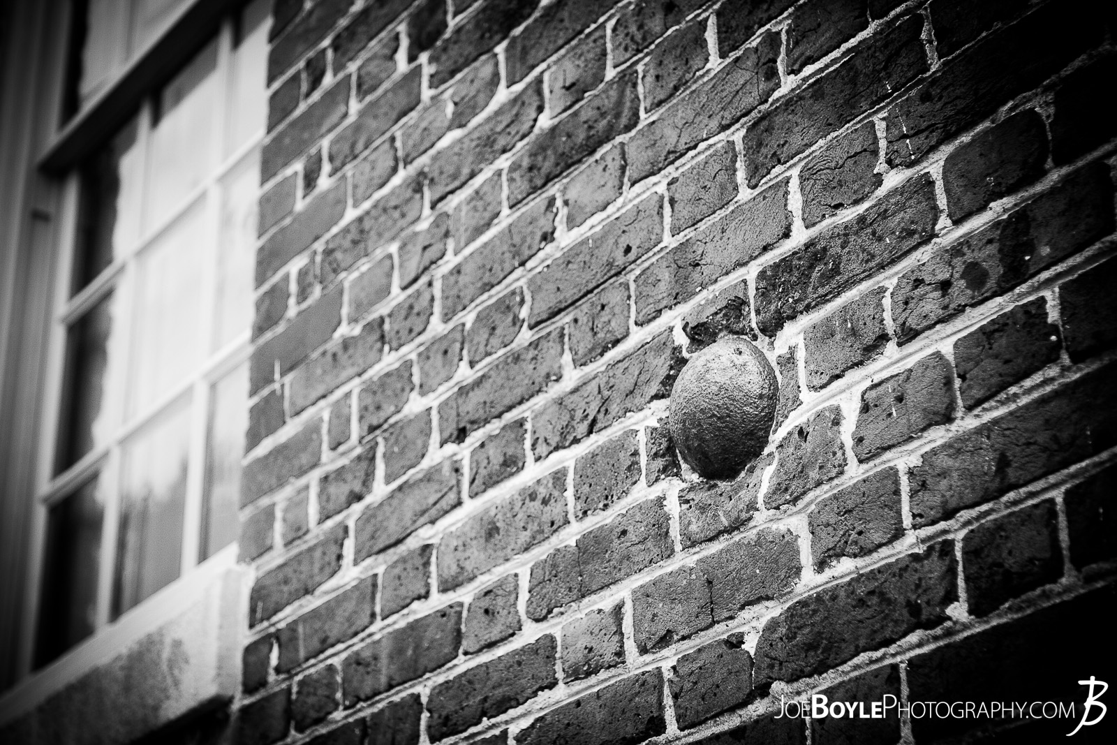  An iconic symbol from the area of Yorktown, Virginia. It's intriguing images such as these that remind us of our past. Our fight for freedom from the British - The Revolutionary War. 