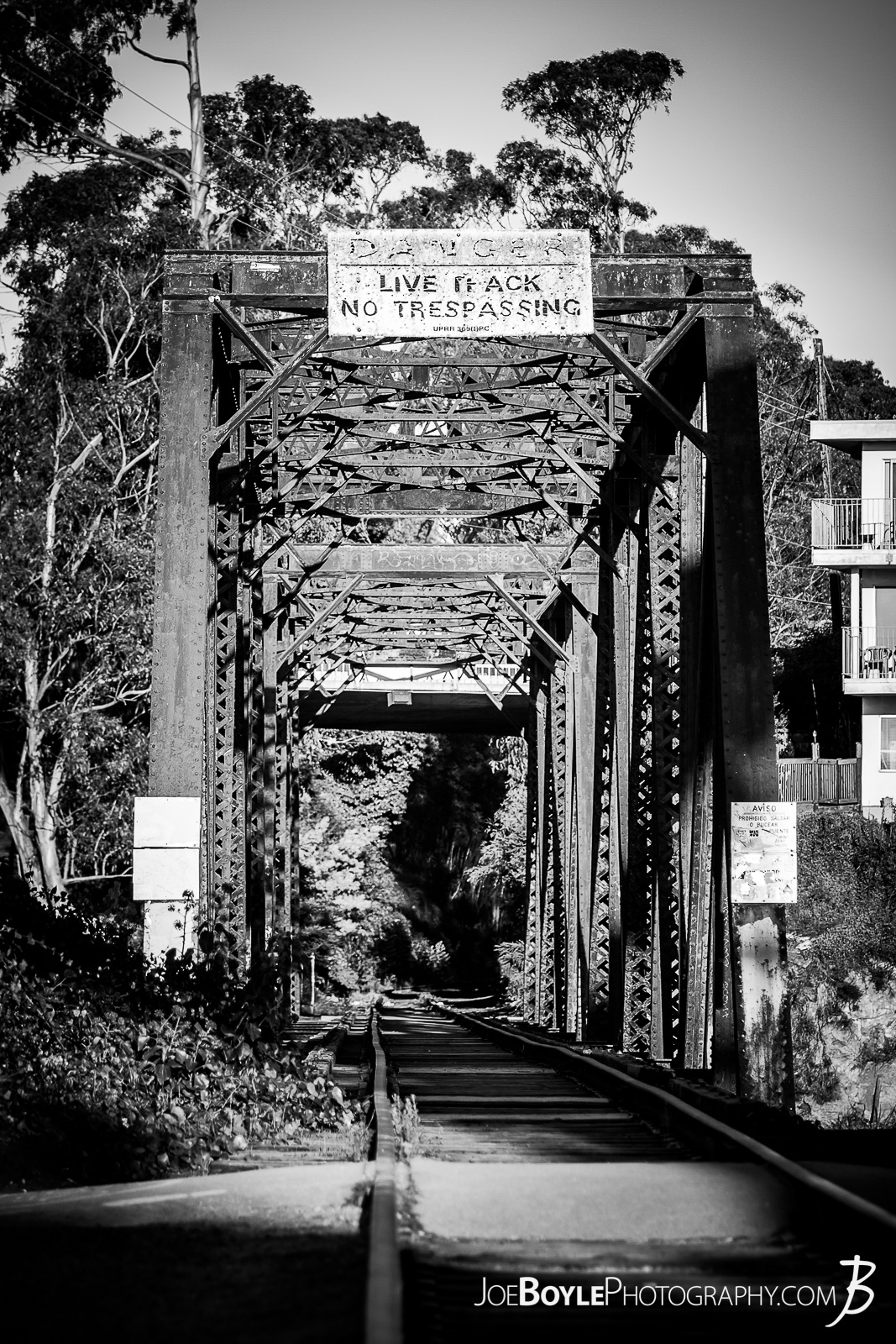  While I was visiting a friend in Monterey, California we stopped over at the Santa Cruz Beach and Boardwalk. This cool looking bridge was nearby! Don't worry, I didn't venture too far with the "Live Track - No Trespassing" sign. ;) 