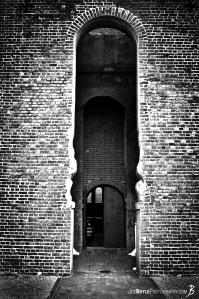 jamestown-church-entrance