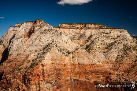 mountain-in-zion-national-park-at-sunset