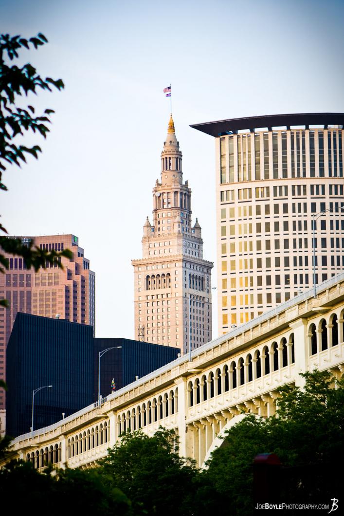 terminal-tower-veterans-memorial-bridge