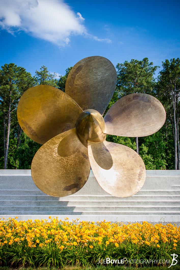mariners-museum-propeller-portrait