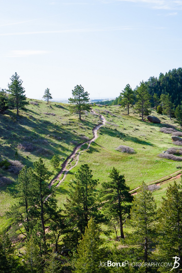 boulder-colorado-park-green-field-path-chautauqua-state-park