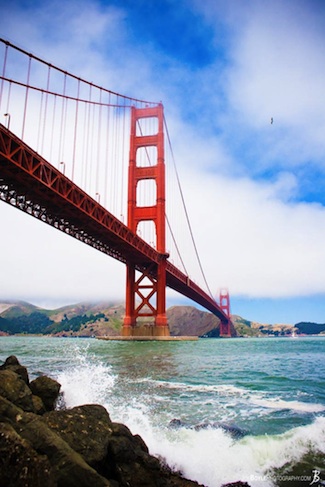 golden-gate-bridge-ocean-splash-san-francisco